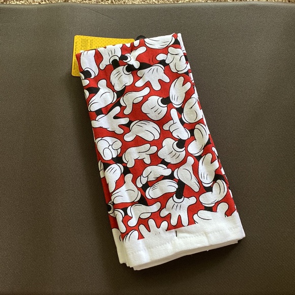 4pc Mickey Mouse kitchen set - Picture 2 of 5